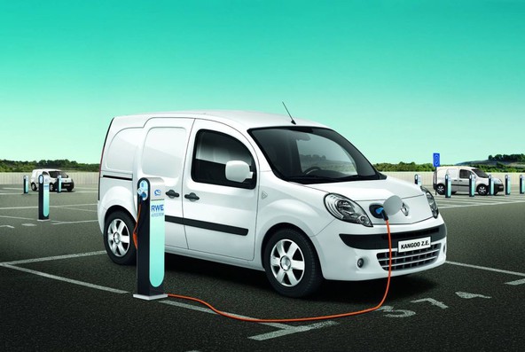 Zveza Renault-Nissan: Izbrala družbo AXA Assistance za nudenje tehnične pomoči