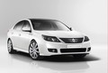 Renault latitude: Nova družinska limuzina s prestižno noto