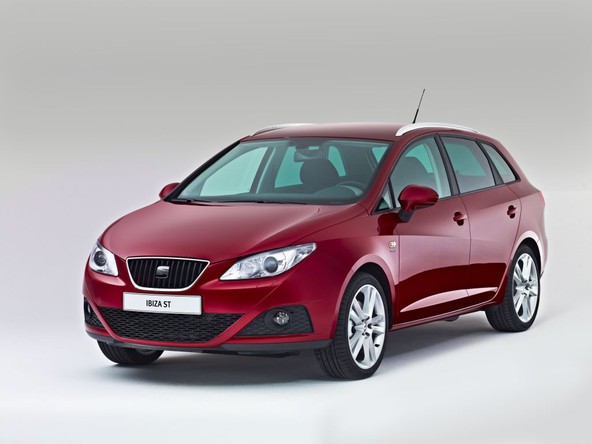 Seat ibiza ST: Kompaktna dinamika in vsestranska uporabnost