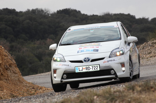 Zmaga med novinarskimi ekipami: S Rally kljub zmagi iz Monta Carla razočaran