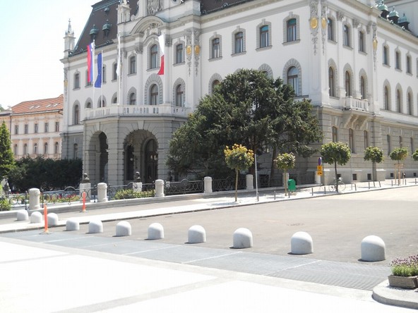 Zveza motoklubov Slovenije: Ponovni predlog za nova parkirišča v Ljubljani