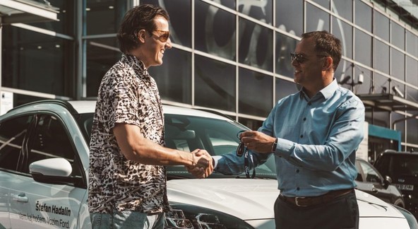 Summit motors Ljubljana: ŠTEFAN HADALIN JE PREVZEL NOVO KUGO ST-LINE HIBRID