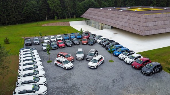 29. kolesarska dirka Po Sloveniji: Vozila Fiat bodo spremljala tudi letošnjo kolesarsko dirko Po Sloveniji