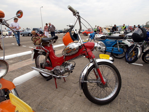 Korporacija Hidria: V Kopru znova največji zbor Tomosovih starodobnikov