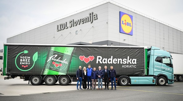 Tovornjak lahko vleče 42 ton