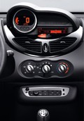 Twingo Papillon: Slovenski avtomobil za lepo jesen