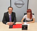 Urša Klavs & Nissan Slovenija : Miss športa Slovenije 2012 prejela ključe nove micre