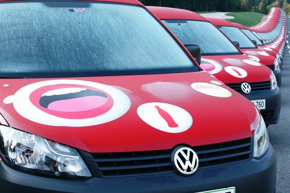 Coca-Cola Slovenija & Porsche Ljubljana: Coca-Cola Slovenija od zdaj naprej v vozilih volkswagen caddy