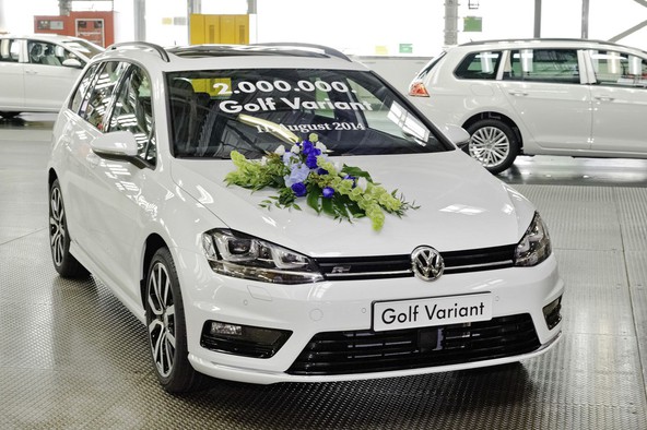 Volkswagnov proizvodni jubilej: Volkswagen izdelal dvomilijontega Golfa Varianta