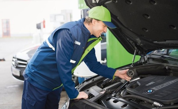 Zaposlitev na bencinskih servisih OMV Slovenija: V OMV Slovenija izbrali najboljšega prodajalca leta 2018