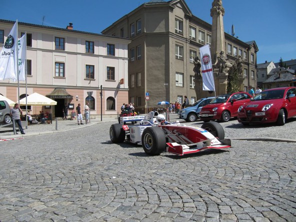 VAMA Formula 3000 team: Po nesreči Stankovič na solidnem 8. mestu