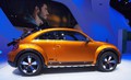 Svetovna premiera v Detroitu: Volkswagen predstavlja Beetle Dune v terenski preobleki