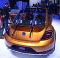 Svetovna premiera v Detroitu: Volkswagen predstavlja Beetle Dune v terenski preobleki