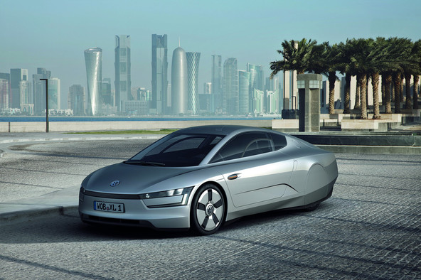 Volkswagen XL1: Svetovna premiera novega 1-litrskega avtomobila v Katarju