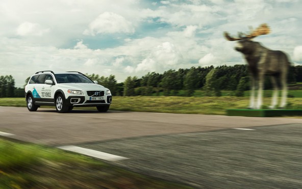 Novi Volvo XC90 v letu 2014: Volvo razkriva varnostne in podporne funkcije