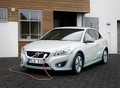 Volvo: Izdelava vsaj 50 testnih električnih volvov C30
