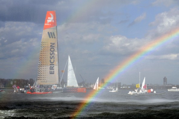 Volvo Ocean Race 2011-2012: Še 100 dni priprav na dirko okoli sveta