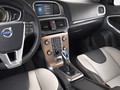 Volvo V40 Cross Country: Zmogljiv in izrazen crossover