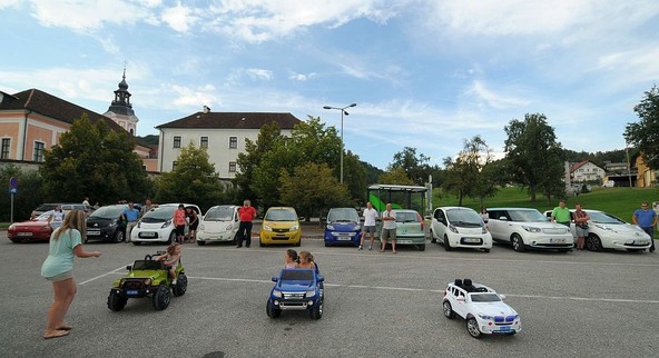 Zero Tour 2017: Pridi in izkusi e-mobilnost in zeleni turizem skozi lastno izkušnjo