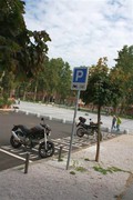 Zveza motoklubov Slovenije: Nova brezplačna parkirišča za motorna kolesa v Ljubljani