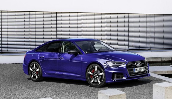 Audi A6 55 TFSI e quattro : Naelektrena limuzina višjega razreda