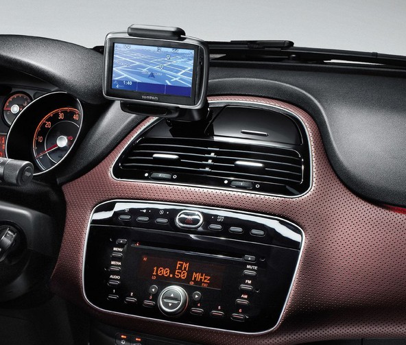 Fiat punto evo: Blue&Me - TomTom