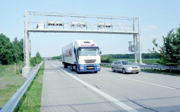 Kapsch TrafficCom prevzel transportno divizijo Schneider Electric: Ponudnik inteligentnih transportnih sistemov bo dopolnil izkušnje, ponudbo in trge družbe Kapsch