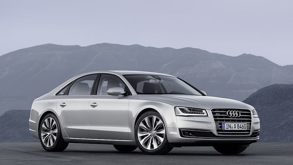 Audi A8: 