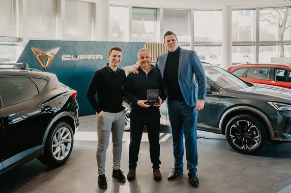 Porsche Inter Auto: CUPRA in SEAT Trgovec leta 2023: Porsche Inter Auto: CUPRA in SEAT Trgovec leta 2023