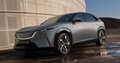 NOVA MAZDA CX‑6e: ELEKTRIČNA ZMOGLJIVOST V KOMBINACIJI Z INTELIGENTNO TEHNOLOGIJO
