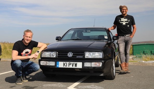 ‘PRVA POMOČ ZA AVTOMOBILE’: 10 ČISTO NOVIH EPIZOD Z VODITELJEMA TIMOM SHAWEM IN FUZZOM TOWNSHENDOM