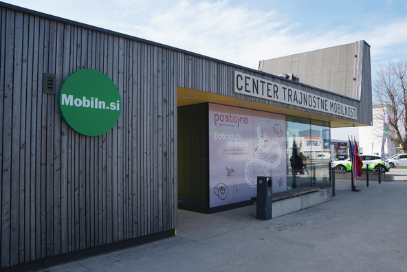 Center trajnostne mobilnosti Postojna: Spremembe v smeri trajnostne mobilnosti, ki jih podpira lokalno prebivalstvo