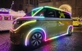 Tudi ID. Buzz je bil na prireditvi Twinkle Light Cruise okrašen s futurističnimi LED svetlobnimi cevmi.