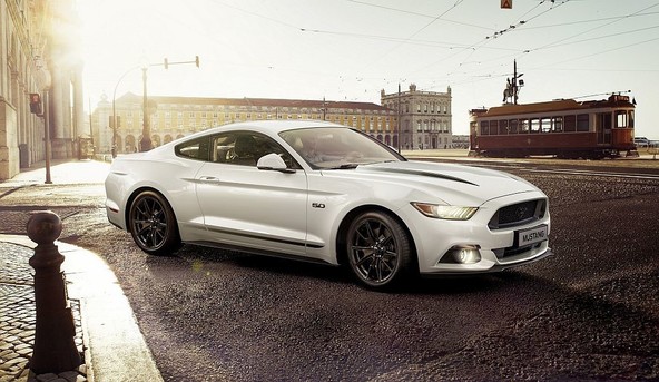 Ford Mustang: Najbolje prodajani športen avto na svetu