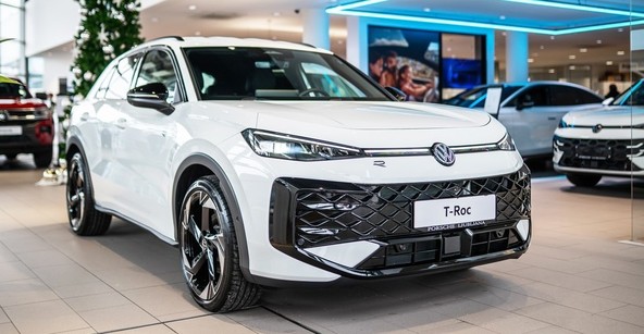 Novi VW T-Roc 2026 že v salonih pri Porsche Inter Auto: Novi VW T-Roc 2026 že v salonih pri Porsche Inter Auto