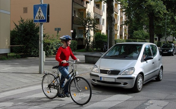 Zakaj s kolesom v šolo?: Štirje nasveti, kako Varno na kolesu do šole in domov