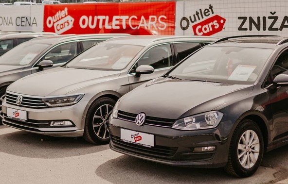 Ugodna rabljena vozila OutletCars pri Porsche Inter Auto: Ugodna rabljena vozila OutletCars v Sloveniji
