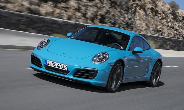 Nova oblika: informacije, inspiracije, interakcija: Porsche objavil integrirano poslovno in trajnostno poročilo