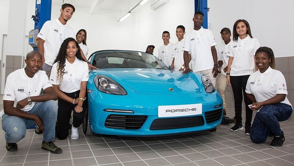 Ranljivim mlajšim odraslim se odpirajo poklicne priložnosti: Porsche v Južnoafriški republiki začel izvajati socialni projekt usposabljanja