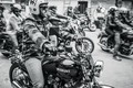 Distinguished Gentleman’s Ride - Ljubljana 2015: V suknjiču in kravati na motocikel