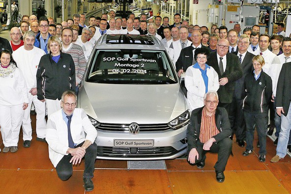 Volkswagen: Prvi Golf Sportsvan zapeljal s tekočega traku v Wolfsburgu