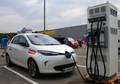 V servisni coni relija je Renault Zoe na hitri 43-kW polnilnici v manj kot 30 minutah napolnil svoje akumulatorje čez 80 odstotkov polnosti. Tako je bilo med dvema krogoma treh hitrostnih preizkušenj relija (en krog je bil dolg približno 100 km) dovolj časa, da so se akumulatorji avtomobila napolnili do te mere, da je zmogel drugi dan prireditve brez težav prevoziti dva kroga treh hitrostnih preizkušenj in zadnjo hitrostno preizkušnjo, HP9 Gen-i