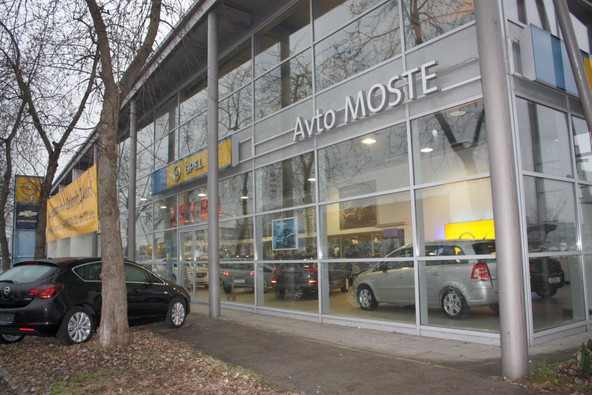 Avto Moste d.o.o.: Največji prodajni salon novih vozil Opel v Sloveniji z novim vodstvom
