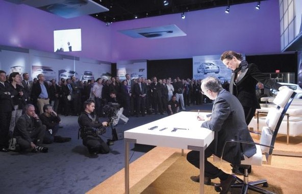 Audi: Ameriška premiera Audija R10 v Los Angelesu