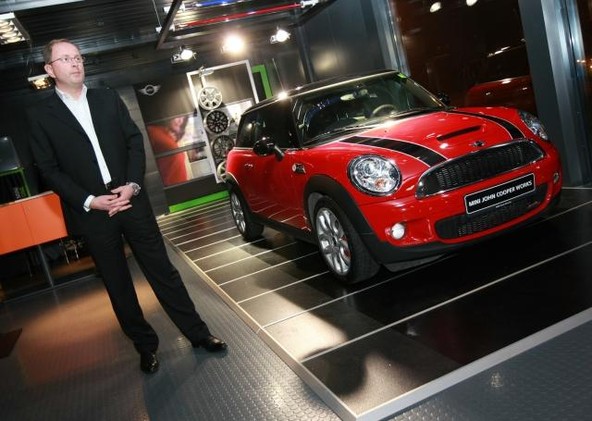 Avtohiša Malgaj & Mini: Avtohiša Malgaj poslej tudi pooblaščeni prodajalec in serviser vozil MINI