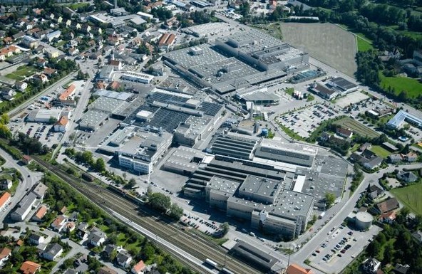 BMW Group: BMW uspešno ubranil svojo pozicijo vodilnega svetovnega proizvajalca pogonskih enot