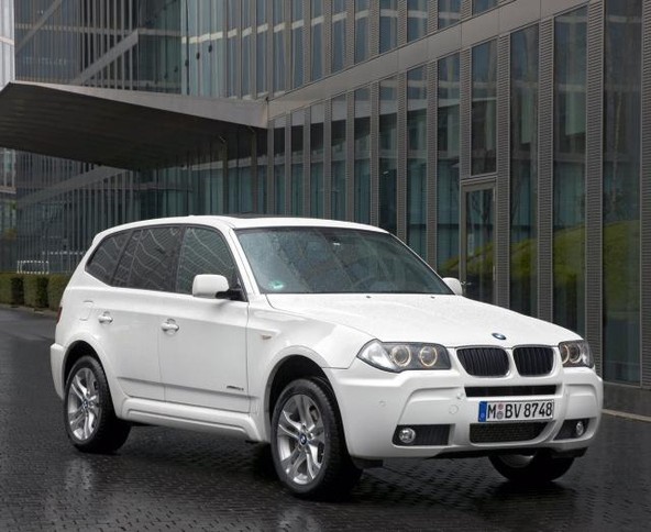 BMW X3 xDrive18d: Izredno uspešen X3: učinkovit, trajne vrednosti, zanesljiv
