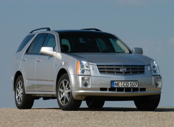 Cadillac: Evropska premiera 2007 SRX z novo notranjostjo in možnostjo pogona na zadnji kolesi