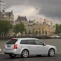 Cadillac BLS Wagon: Novi član družine Cadillac