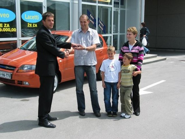 Chevrolet: Izžreban je nagrajenec glavne nagrade „Osvojite Chevrolet Aveo“